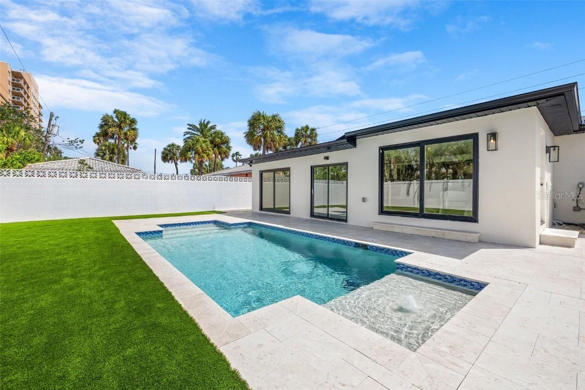 864 Mandalay Ave., Clearwater Beach, FL 33767