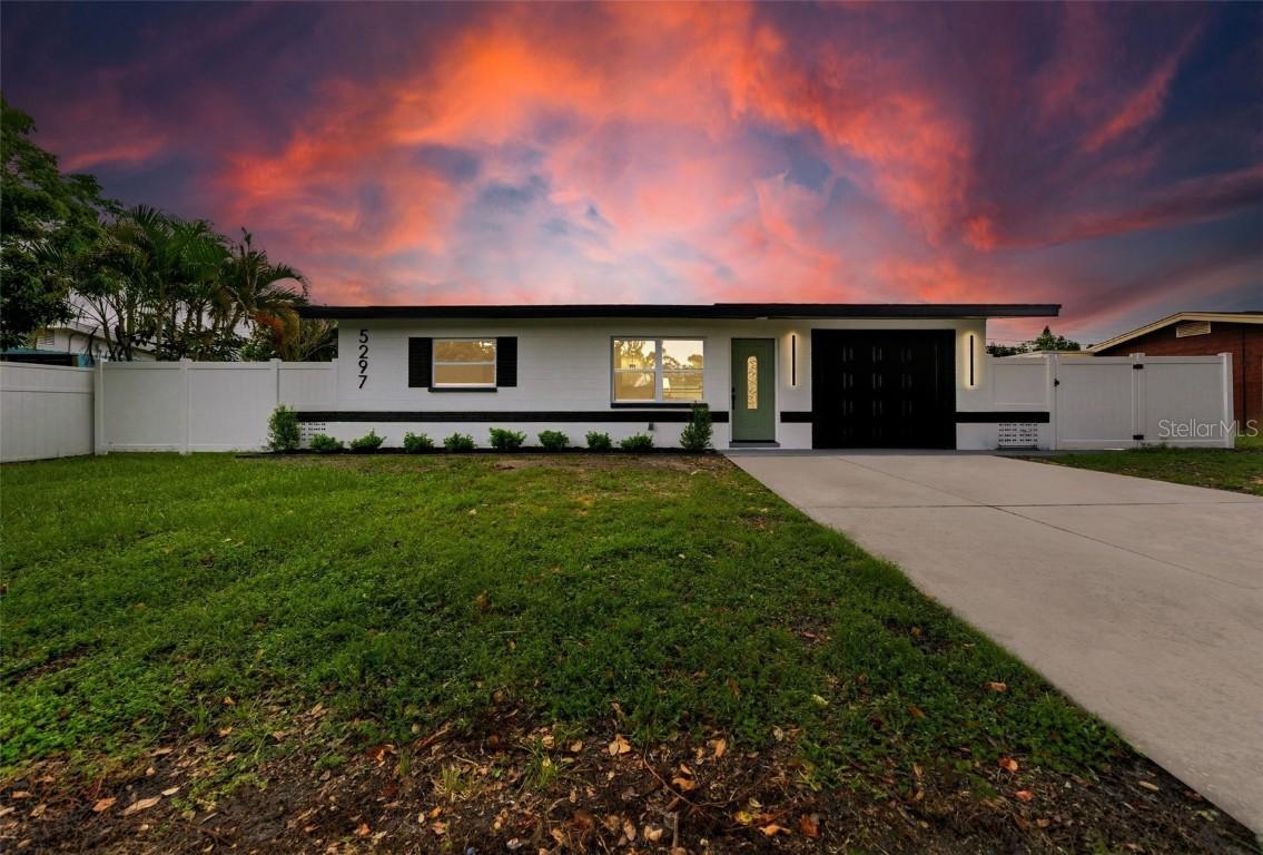 5297 68th Way, St Petersburg, FL 33709