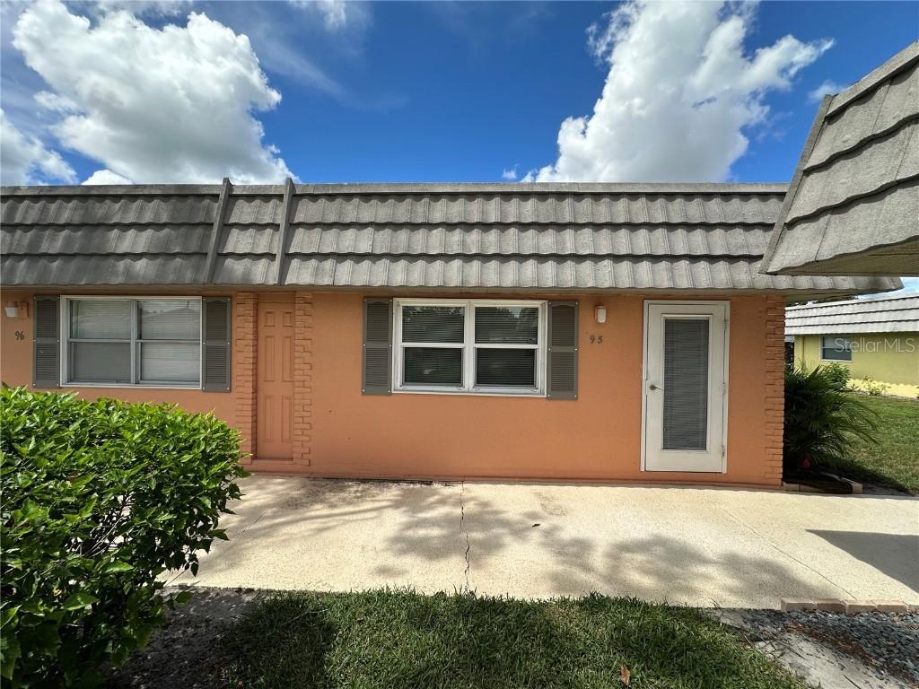 201 Bedford St. #95, Sun City Center, FL 33573