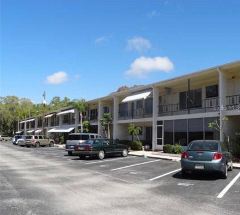 4061 55th Way #1042, Kenneth City, FL 33709