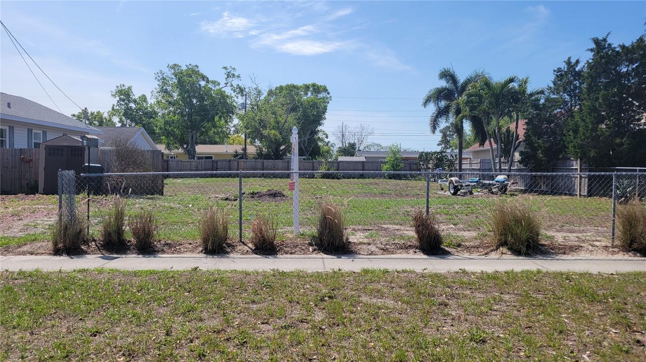 6th Ave., Largo, FL 33770