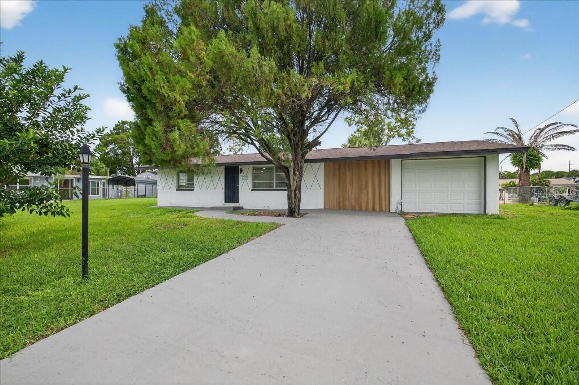 7239 Maryland Ave., Hudson, FL 34667