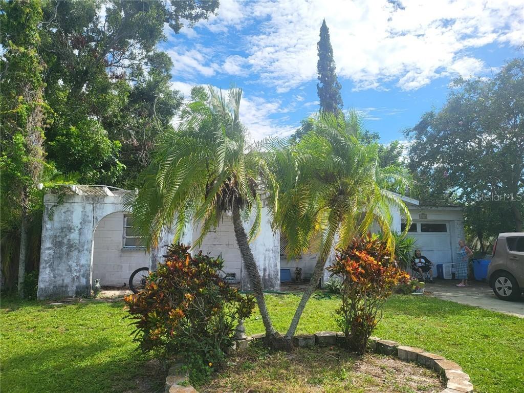 5226 100th Ave., Pinellas Park, FL 33782