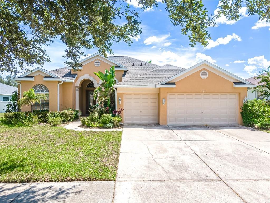 1923 Rutherford Dr., Dover, FL 33527