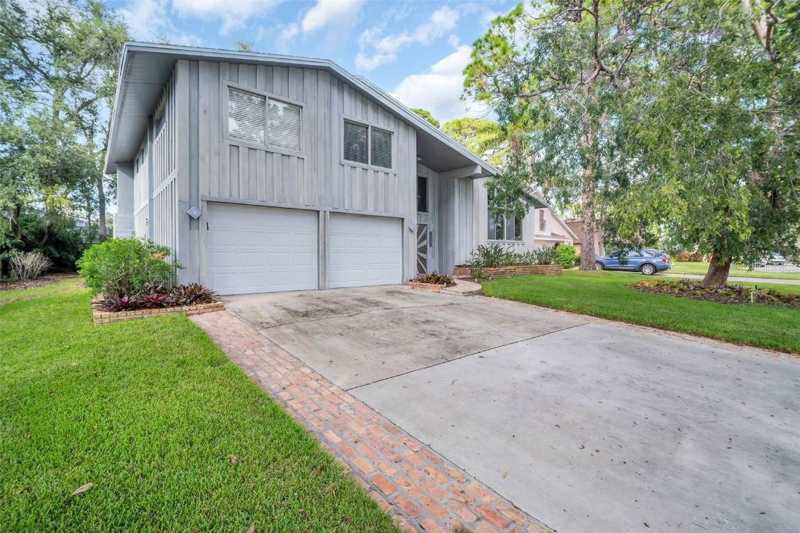 14355 83rd Pl., Seminole, FL 33776