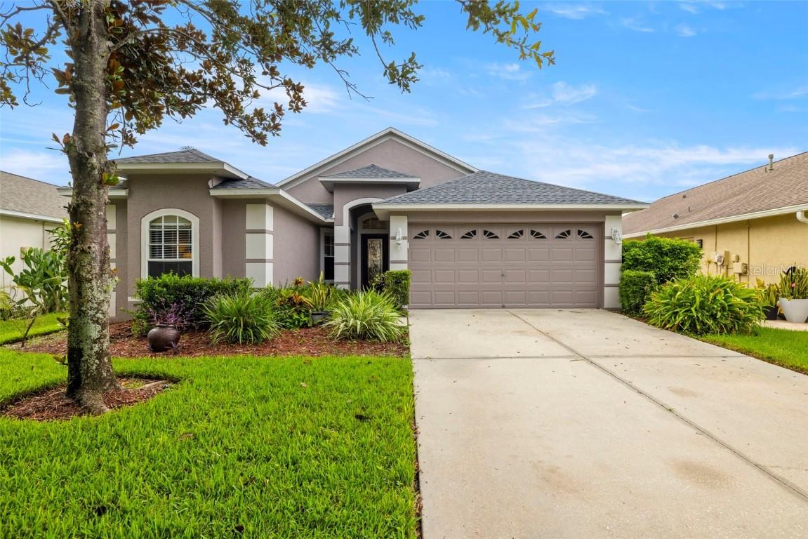 2005 Berry Lake Dr., Brandon, FL 33510