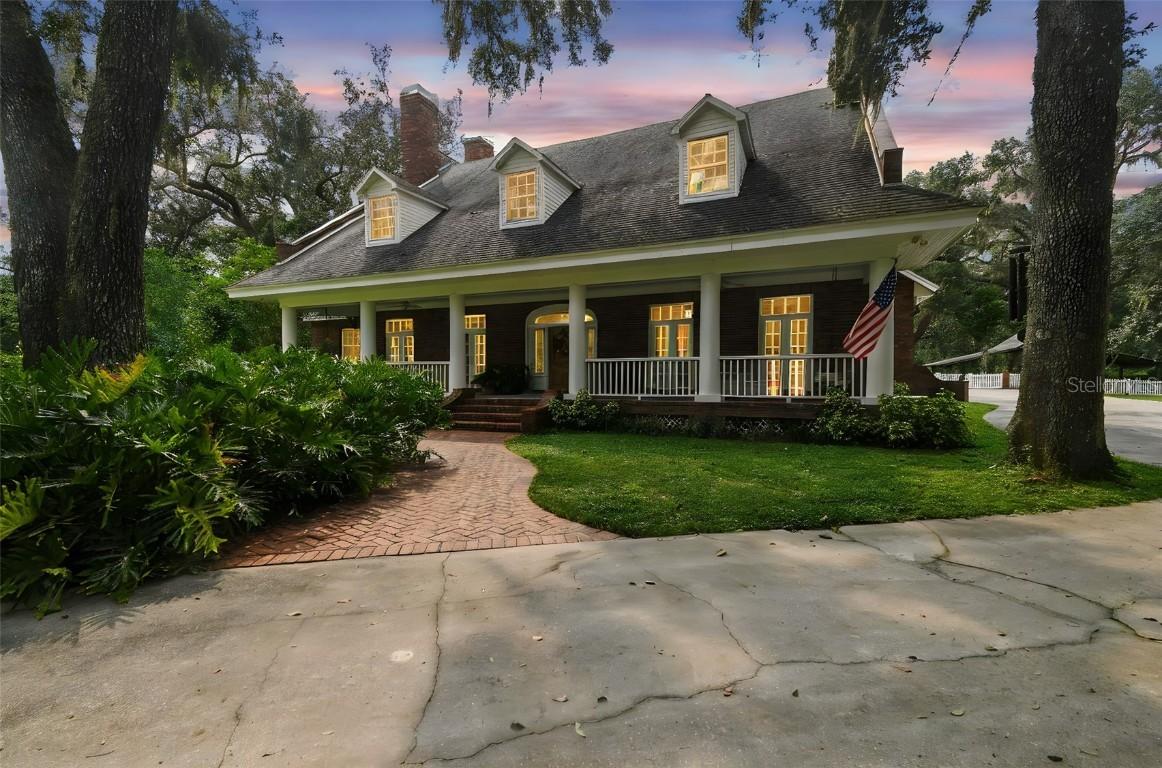 2906 Pemberton Creek Dr., Seffner, FL 33584
