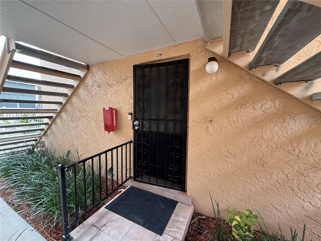 4715 Joseph Ct. #239, Tampa, FL 33614