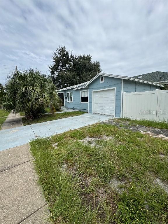 200 S 24th St., St Petersburg, FL 33712
