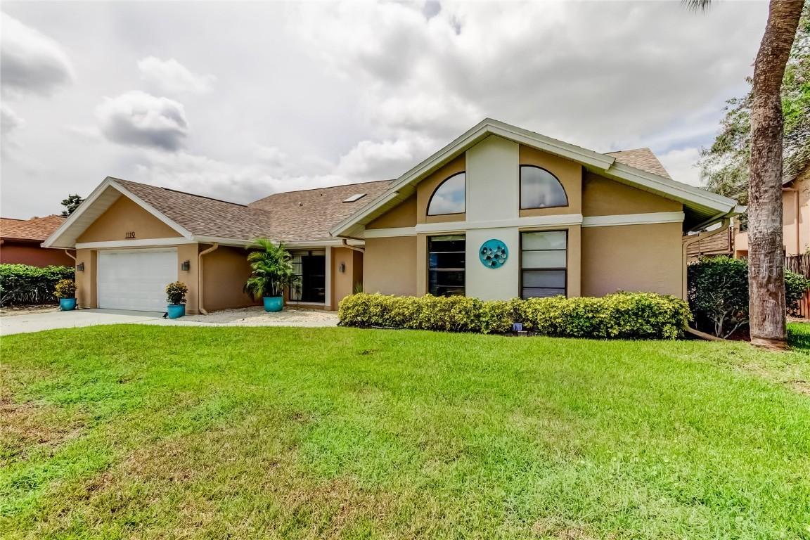 1119 Huntington Ln., Safety Harbor, FL 34695