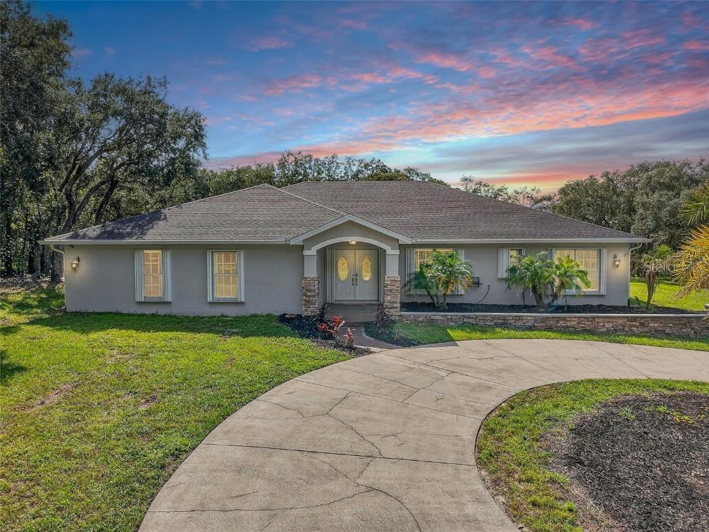 17125 Orwell Rd., Hudson, FL 34667