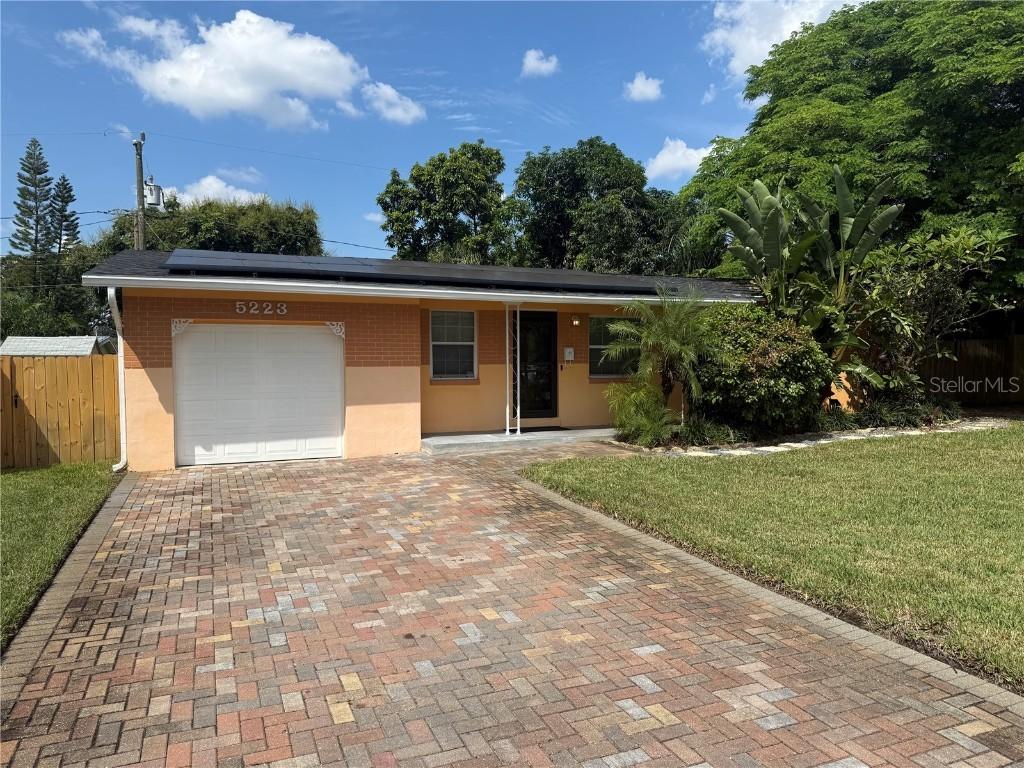 5223 15th Ave., St Petersburg, FL 33710