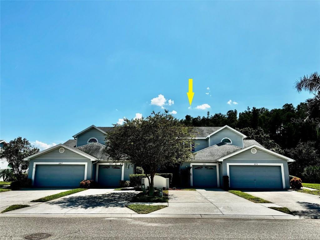 271 Hemingway Dr., Oldsmar, FL 34677