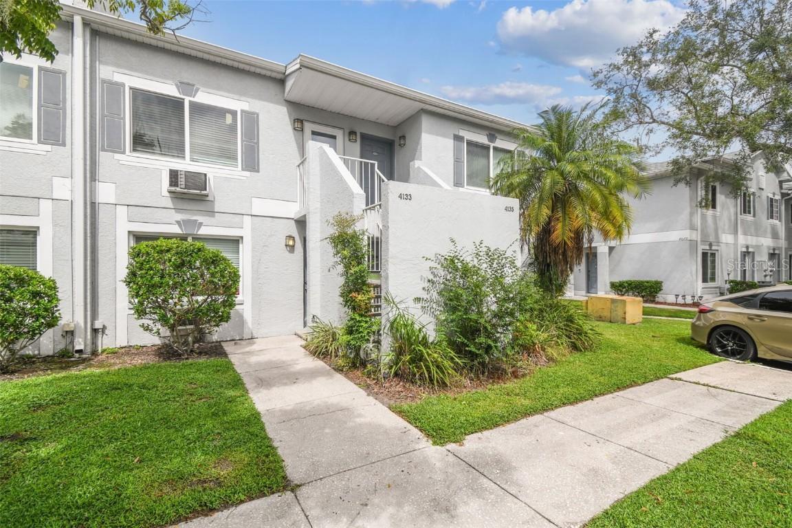 4134 Dolphin Dr., Tampa, FL 33617
