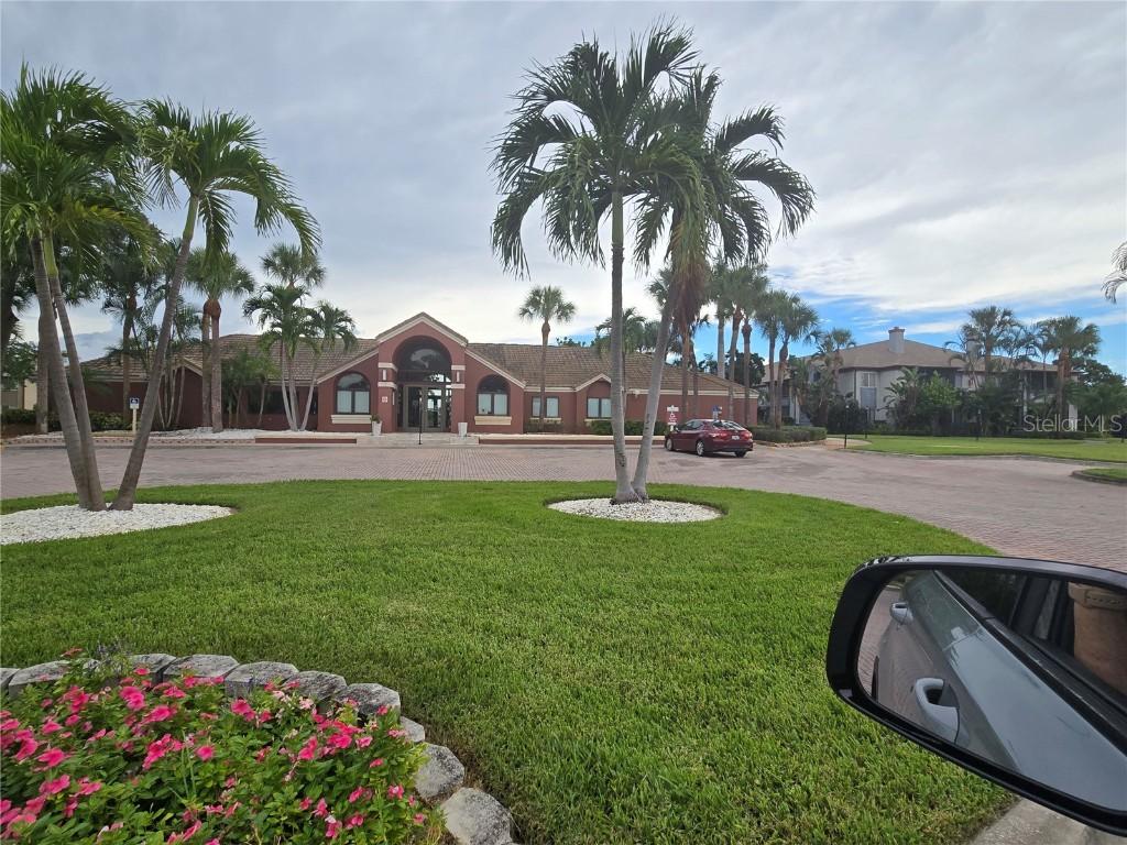 10265 Gandy Blvd. #1104, St Petersburg, FL 33702