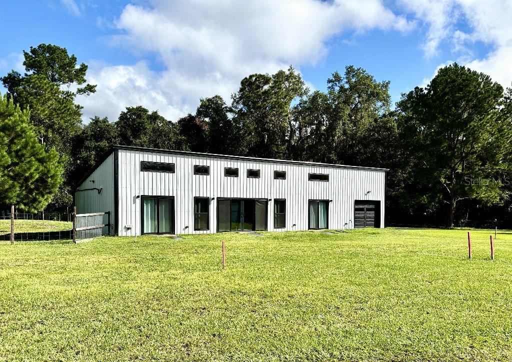 9559 SE 177th Ct., Ocklawaha, FL 32179