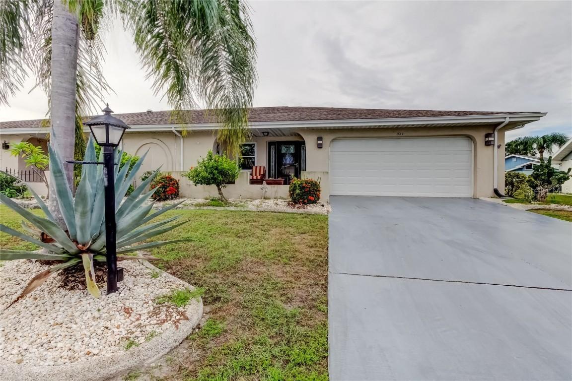 329 Club Manor Dr., Sun City Center, FL 33573