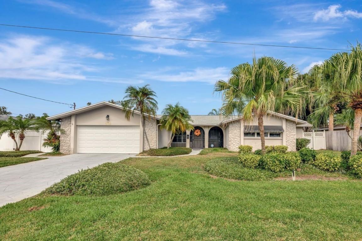 1113 45th Ave., St Petersburg, FL 33703