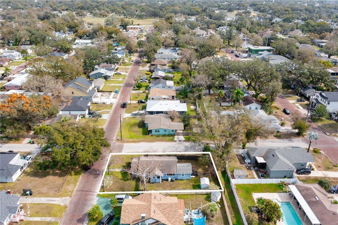 902 W Fribley St., Tampa, FL 33603