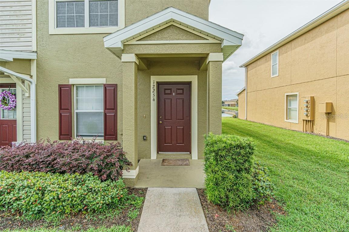 12254 Foxmoor Peak Dr., Riverview, FL 33579