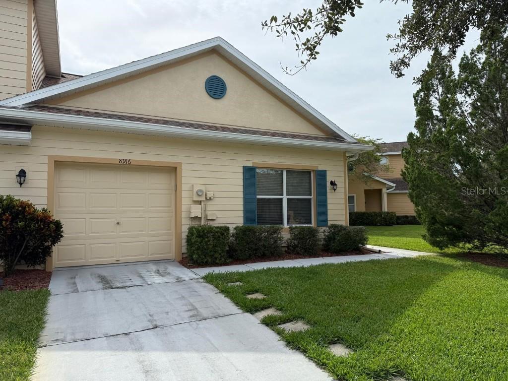 8916 Iron Oak Ave., Tampa, FL 33647