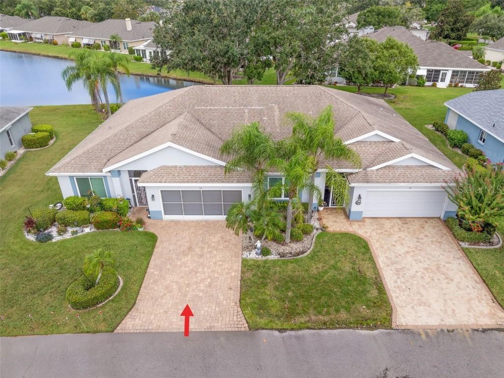 713 Manchester Woods Dr., Sun City Center, FL 33573