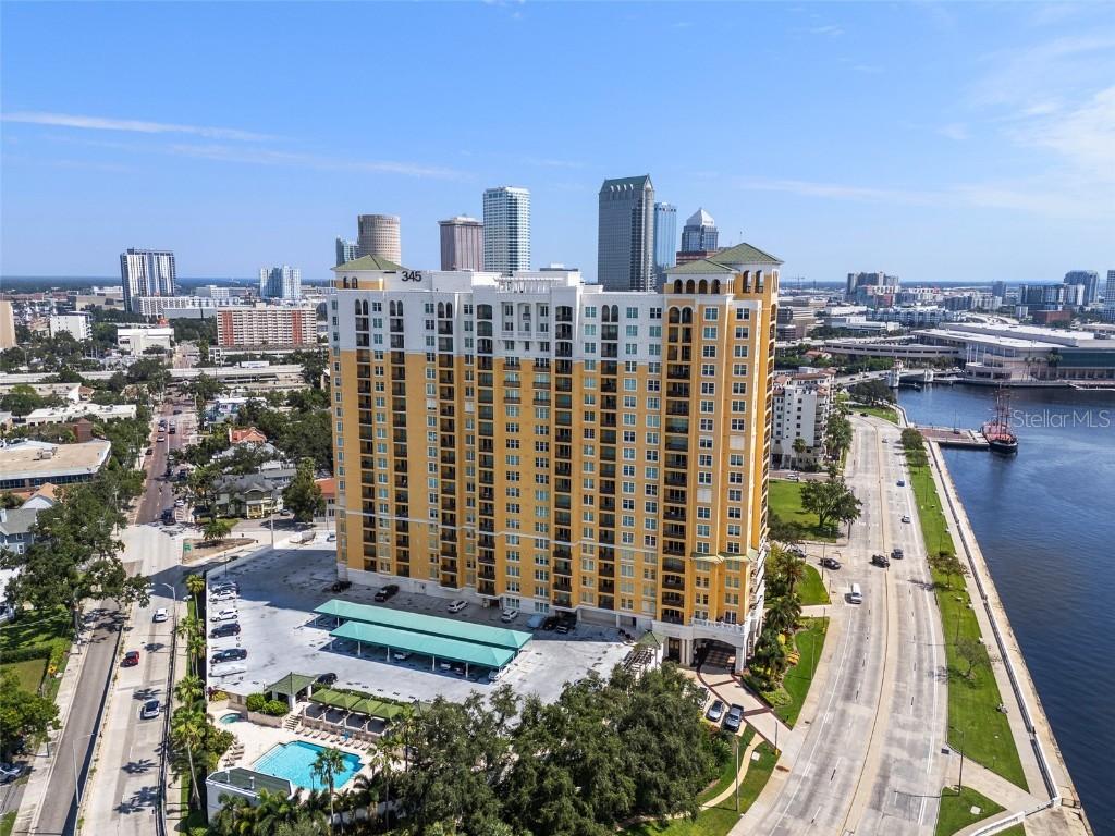 345 Bayshore Blvd. #1805, Tampa, FL 33606