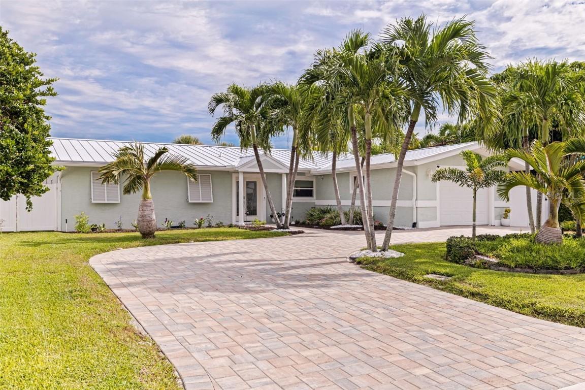 285 3rd St., Tierra Verde, FL 33715