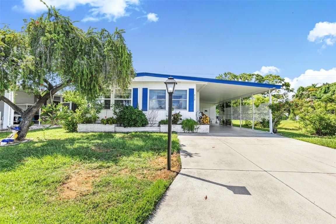 212 La Costa, North Port, FL 34287