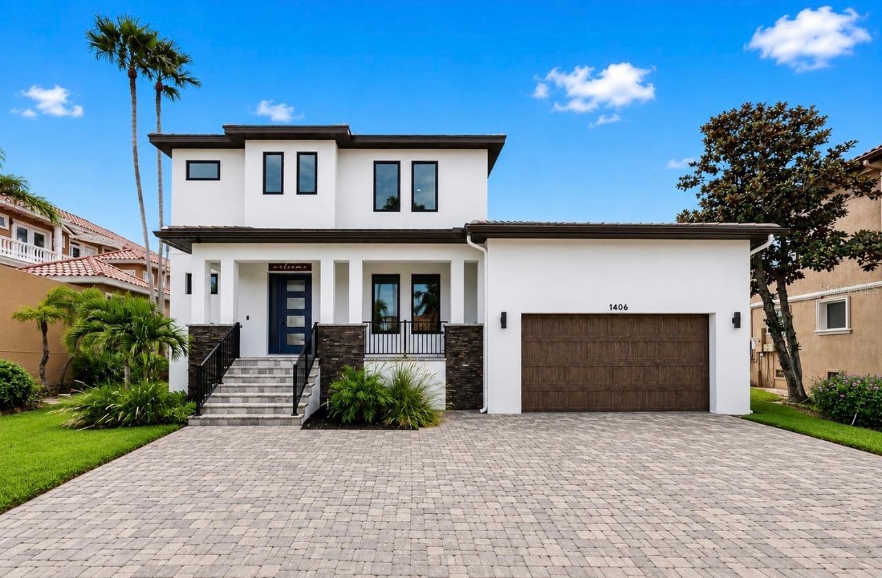 1406 Alhambra Dr., Apollo Beach, FL 33572