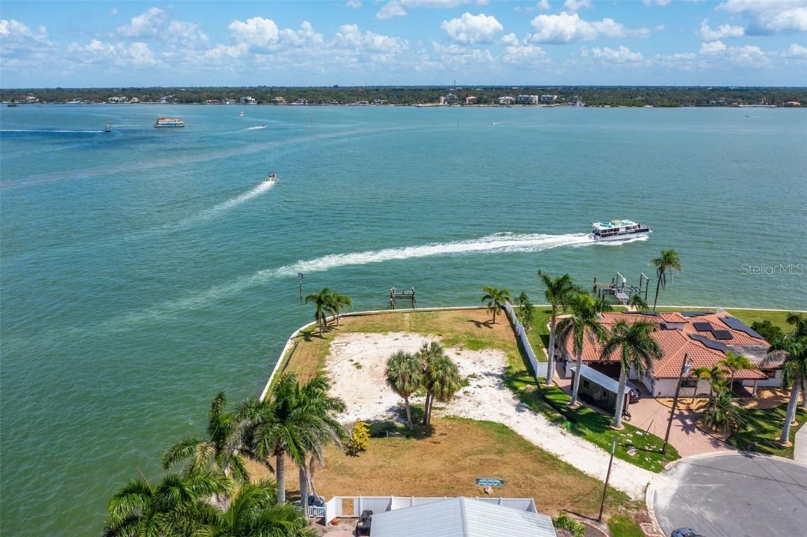 840 123rd Ave., Treasure Island, FL 33706