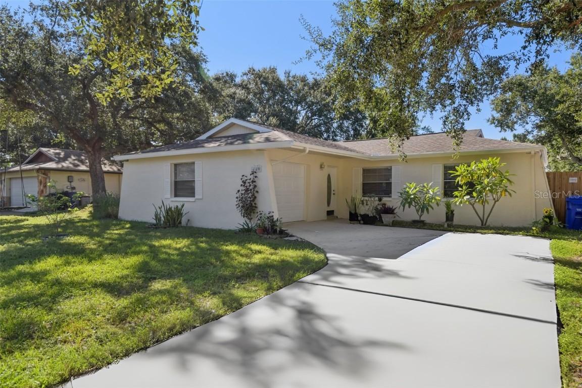 440 Evergreen Dr., Oldsmar, FL 34677
