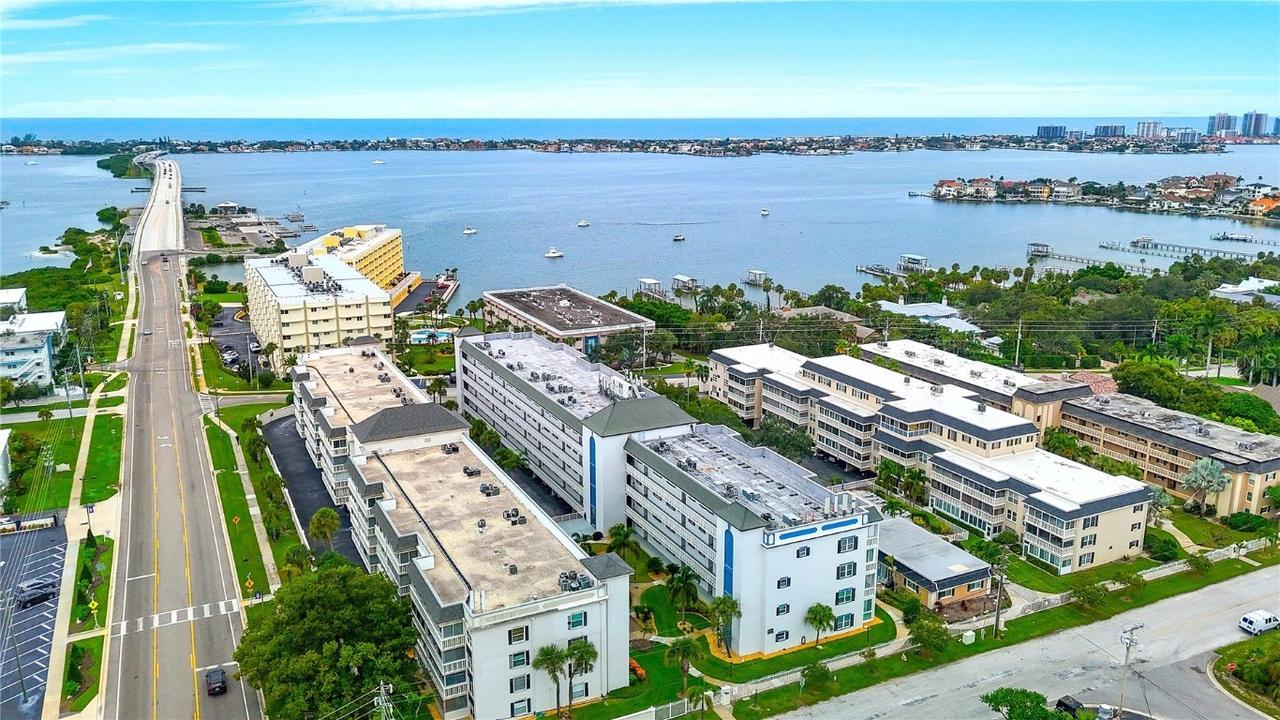 131 Bluff View Dr. #109, Belleair Bluffs, FL 33770