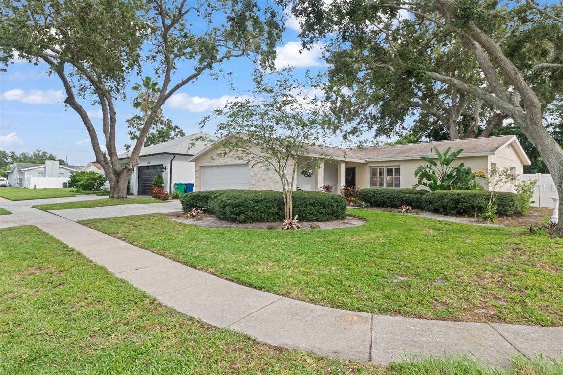11994 104th Ct., Seminole, FL 33778