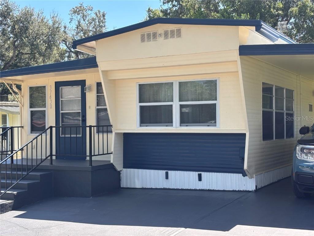 37438 Hammond Dr., Zephyrhills, FL 33541