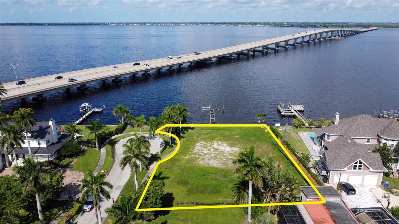 1301 Rio Vista Ave., Fort Myers, FL 33901