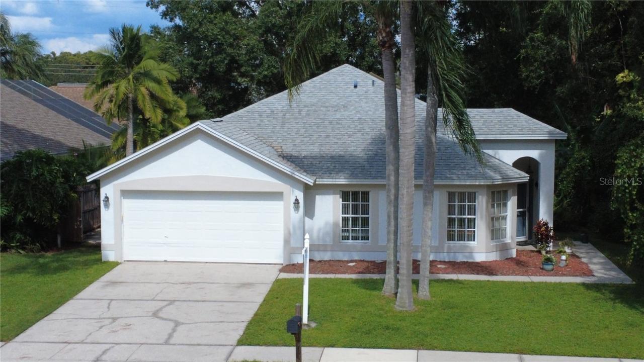 813 Crestridge Dr., Tarpon Springs, FL 34688