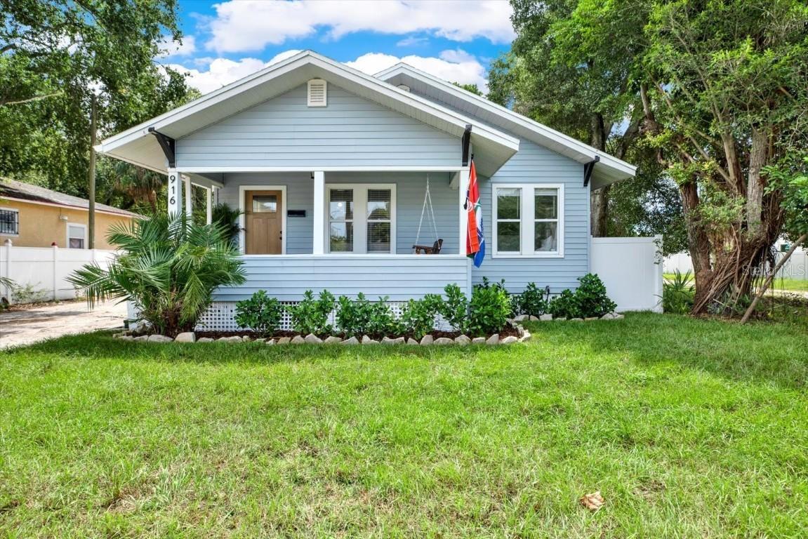 916 11th Ave., St Petersburg, FL 33705