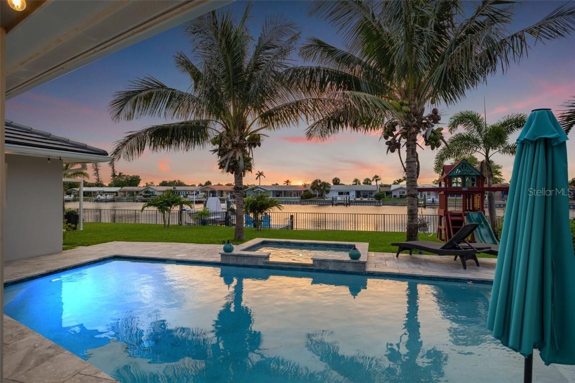 4748 Overlook Dr., St Petersburg, FL 33703