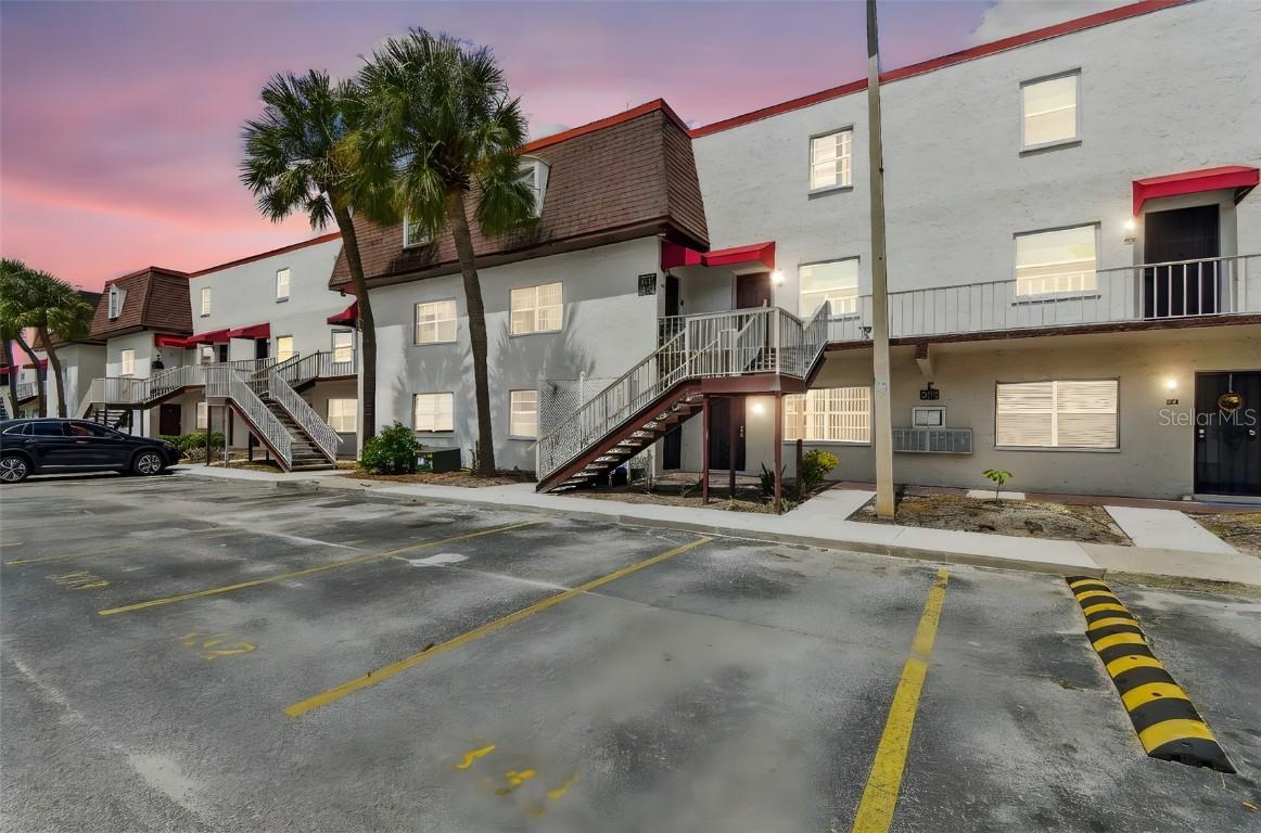 9115 Tudor Dr. #E106, Tampa, FL 33615