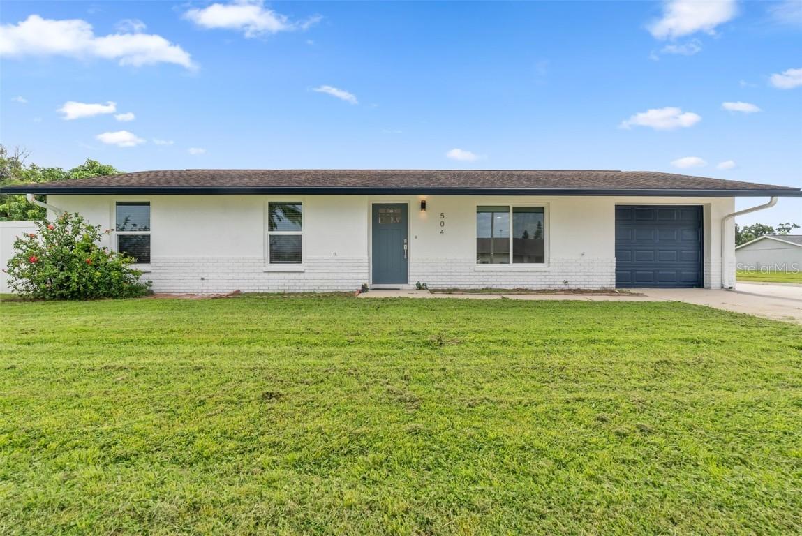 504 Red Mangrove Ln., Apollo Beach, FL 33572