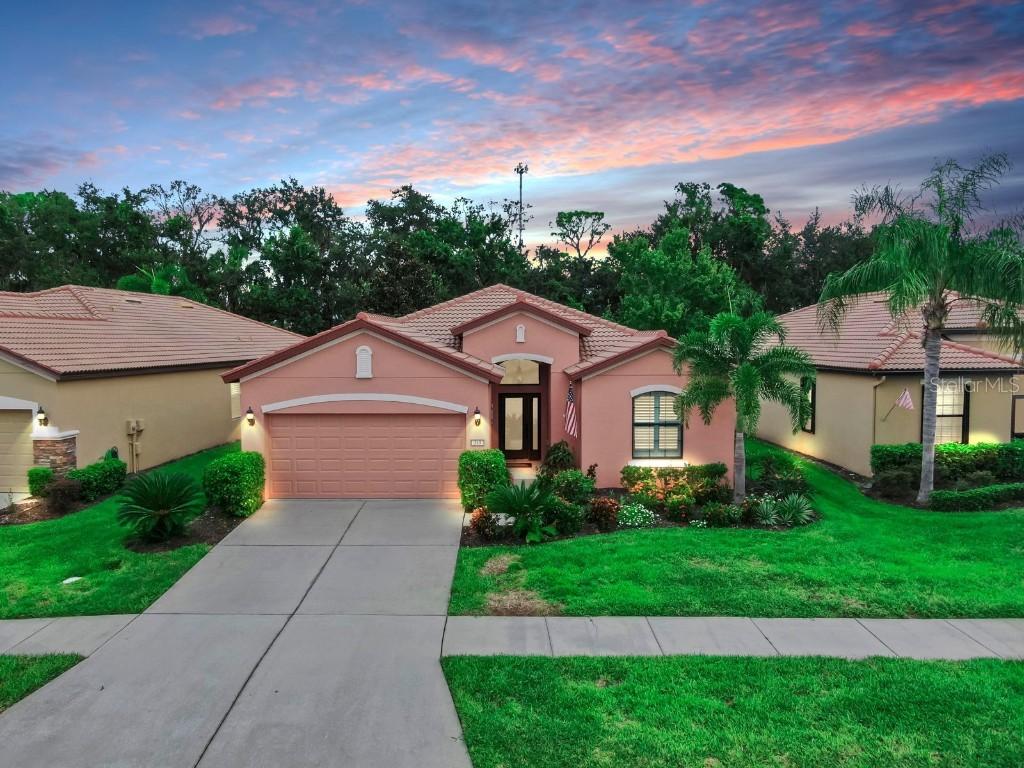 349 Laurel Falls Dr., Apollo Beach, FL 33572