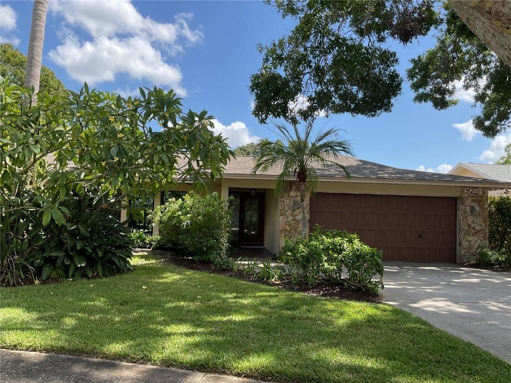 7595 Pine Valley Ln., Seminole, FL 33776