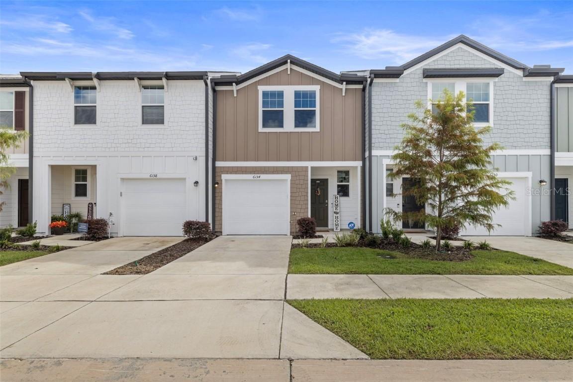 6154 Calle Ochoa St., Zephyrhills, FL 33542