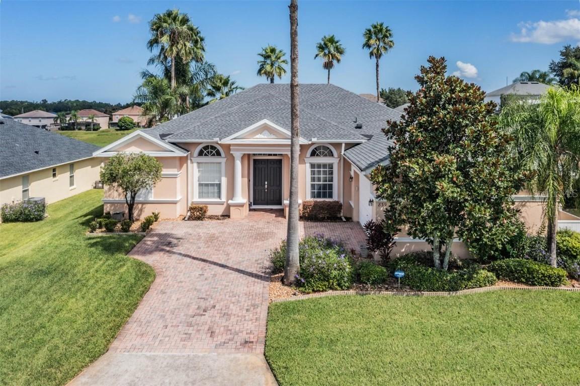 839 Dolcetto Dr., Davenport, FL 33897