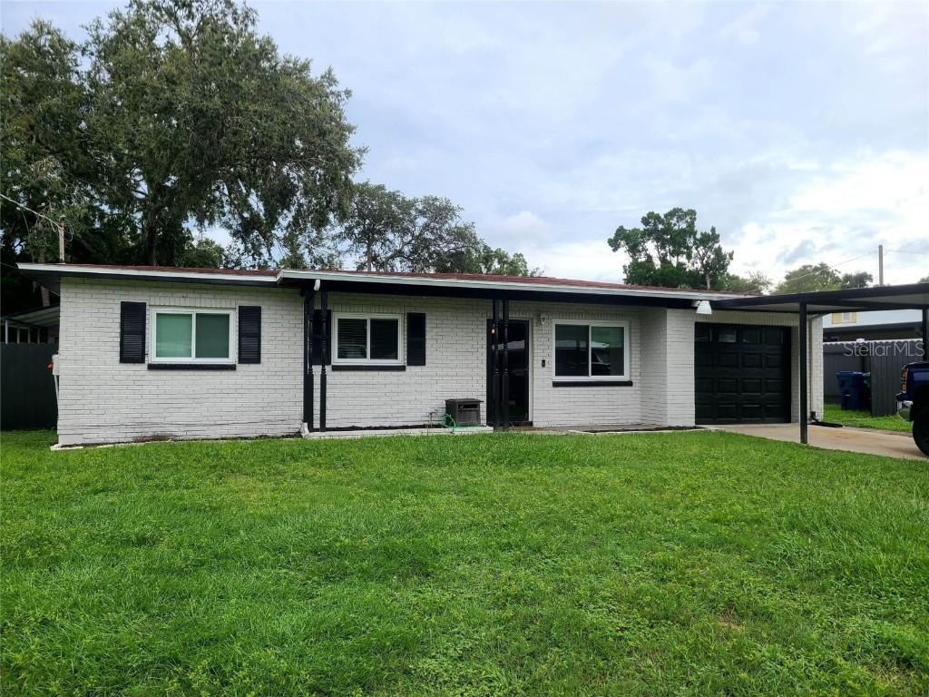 806 W 114th Ave., Tampa, FL 33612