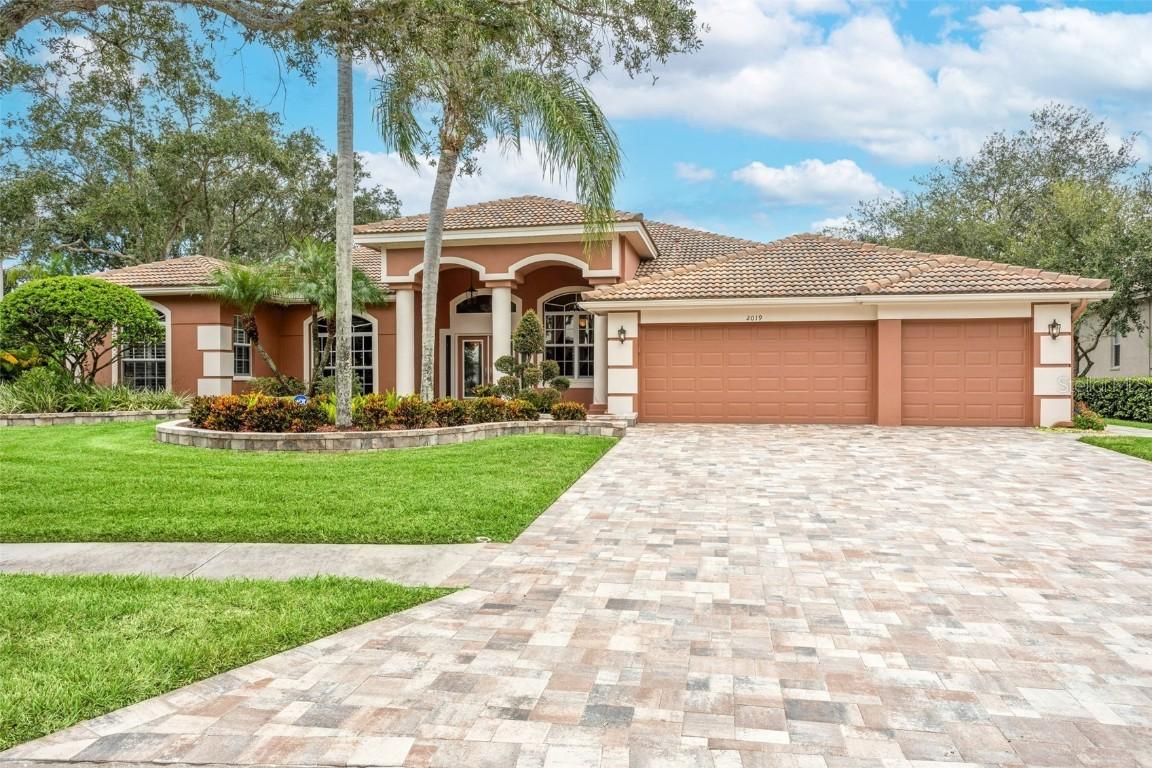 2019 Diamond Ct., Oldsmar, FL 34677