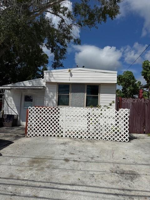 5834 Sussex Dr., Tampa, FL 33615