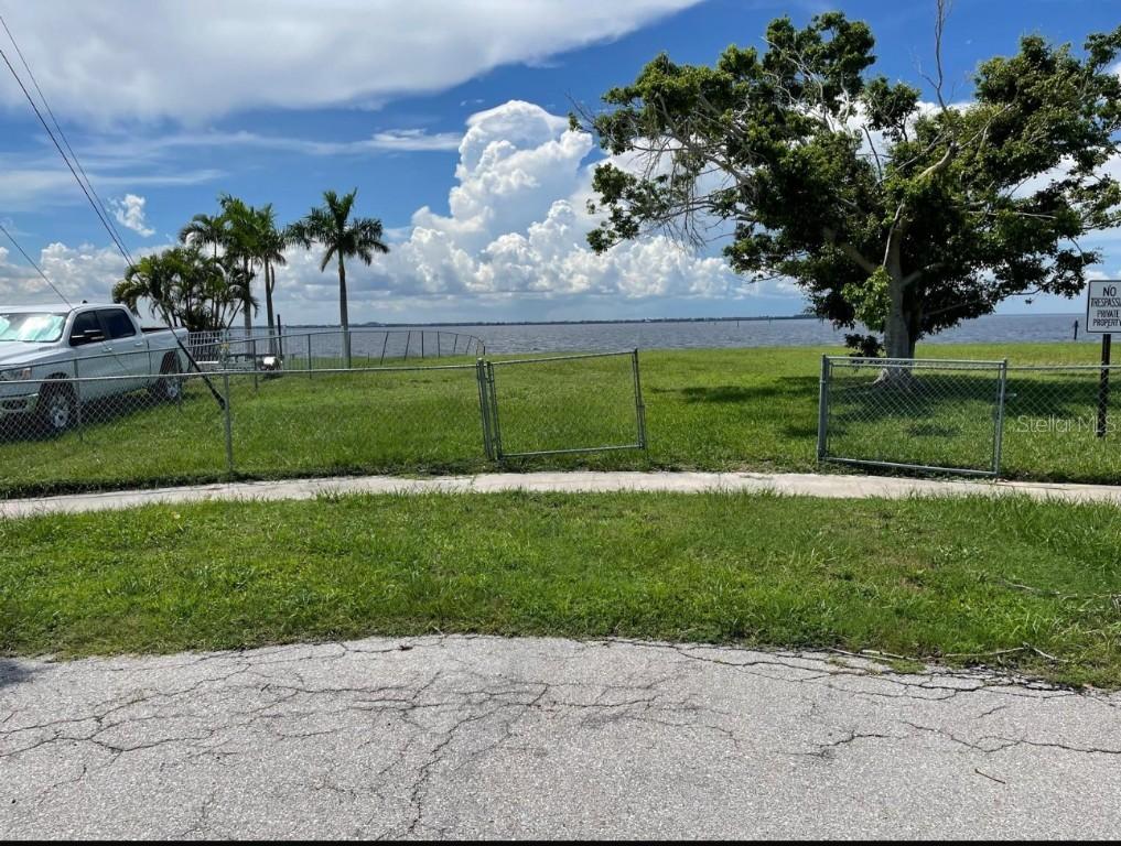 4460 Gardner Dr., Port Charlotte, FL 33952