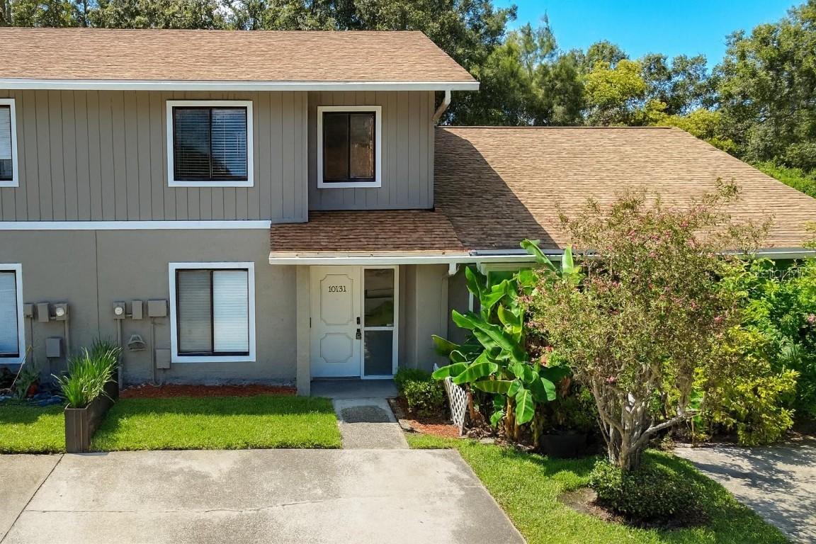 10131 Lake Oak Cir., Tampa, FL 33624